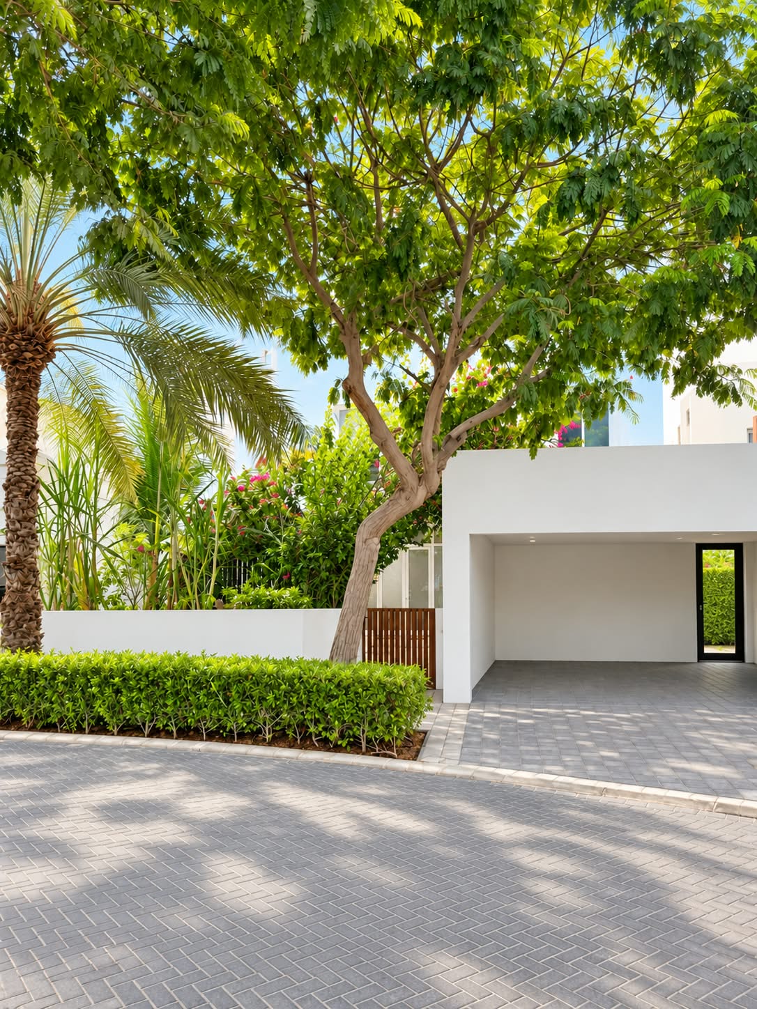 Rare Full Lake View Villa — 4BR + Maid, Al Mouj Muscat, image 3 of 10